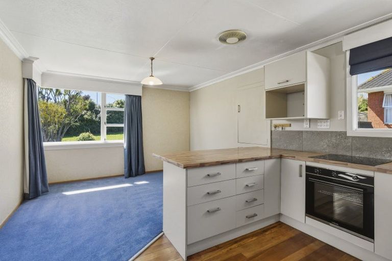 Photo of property in 11 Kinmont Crescent, Kinmont Park, Mosgiel, 9024