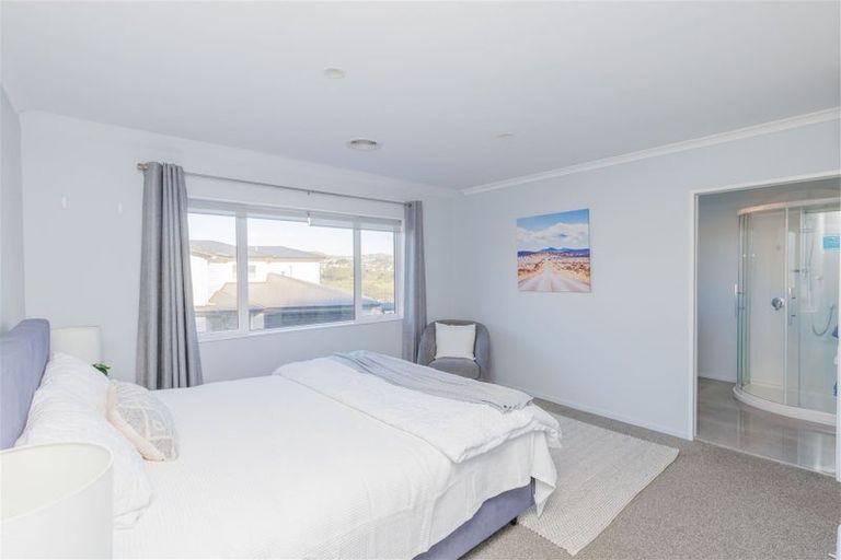 Photo of property in 61b Mauldeth Terrace, Churton Park, Wellington, 6037