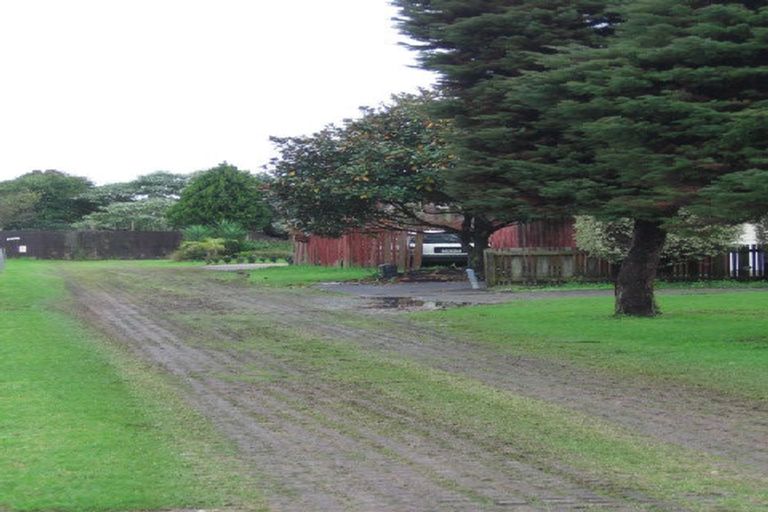 Photo of property in 2/31 Kakapo Place, Papatoetoe, Auckland, 2025