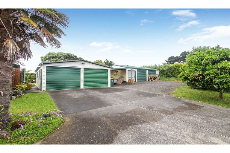 Photo of property in 20 Waipipi Wharf Road, Pollok, Waiuku, 2683