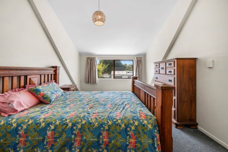 Photo of property in 6 Nihoriki Street, Koutu, Rotorua, 3010