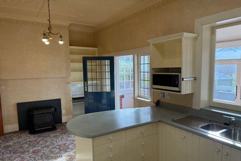 Photo of property in 81 Norfolk Street, Saint Clair, Dunedin, 9012