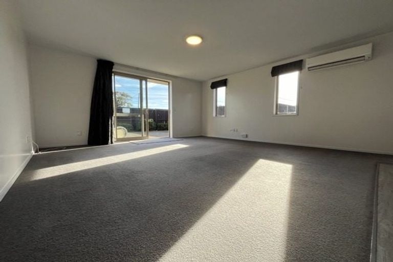 Photo of property in 74 Moore Street, Rolleston, 7614