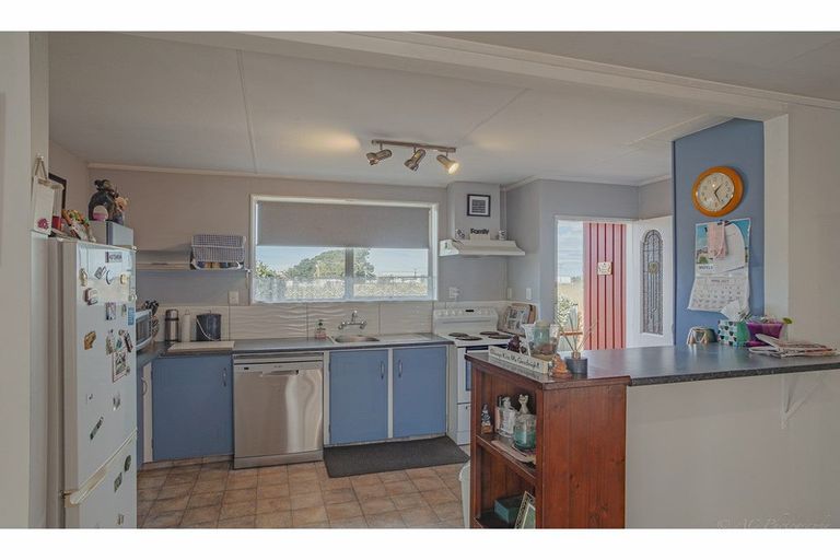 Photo of property in 21 Abbott Street, Pareora, 7912