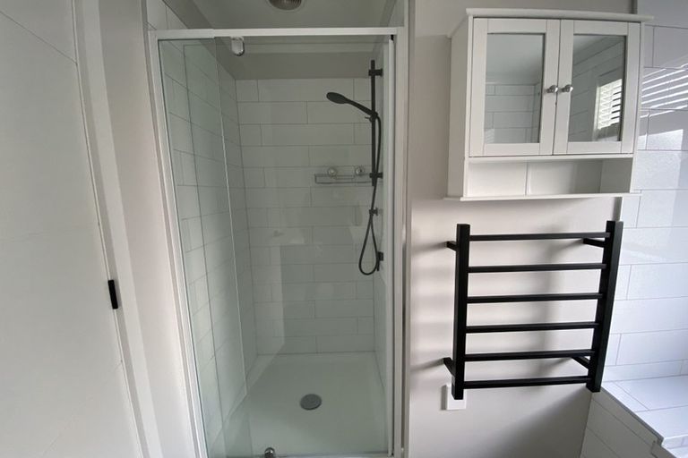 Photo of property in 2/14 Abbotsford Street, Whitiora, Hamilton, 3200