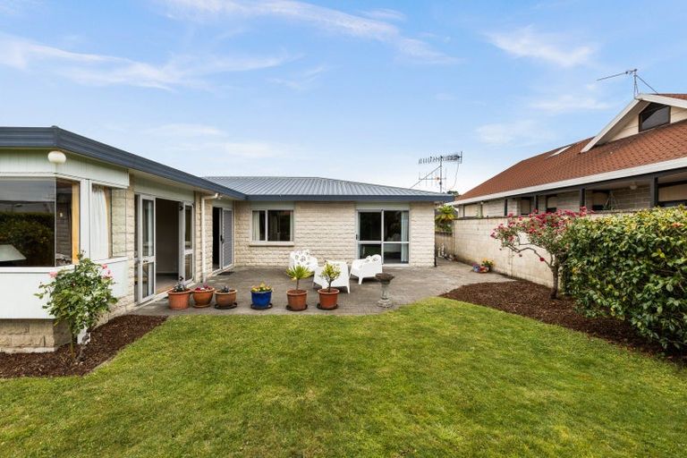 Photo of property in 20 Hetley Crescent, Taradale, Napier, 4112