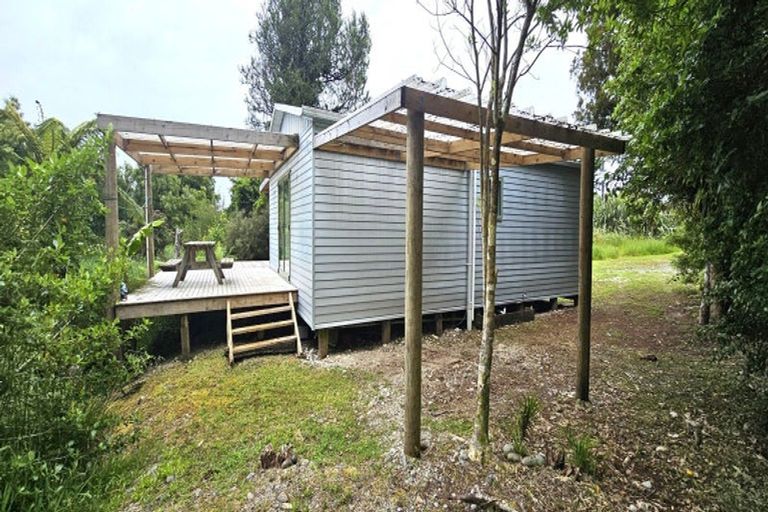 Photo of property in 4 Nikau Heights, Little Wanganui, Karamea, 7893