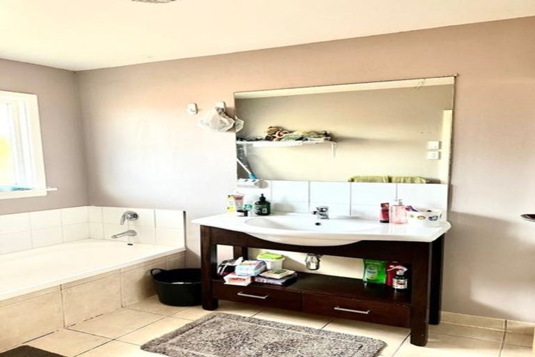 Photo of property in 167 Kendal Avenue, Burnside, Christchurch, 8053