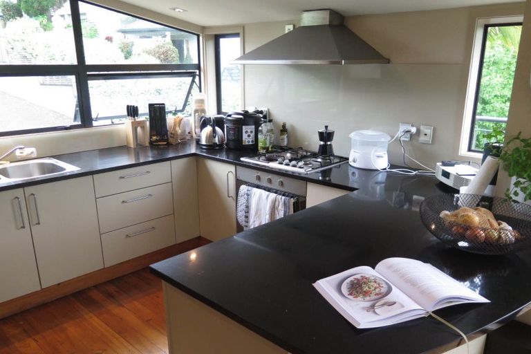 Photo of property in 24 St Georges Road, Parnell, Auckland, 1052