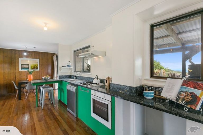 Photo of property in 3a Nuku Street, Strathmore Park, Wellington, 6022