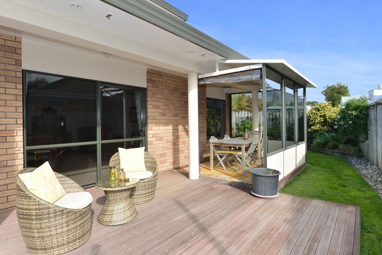 Photo of property in 6 Oxford Avenue, Te Kamo, Whangarei, 0112