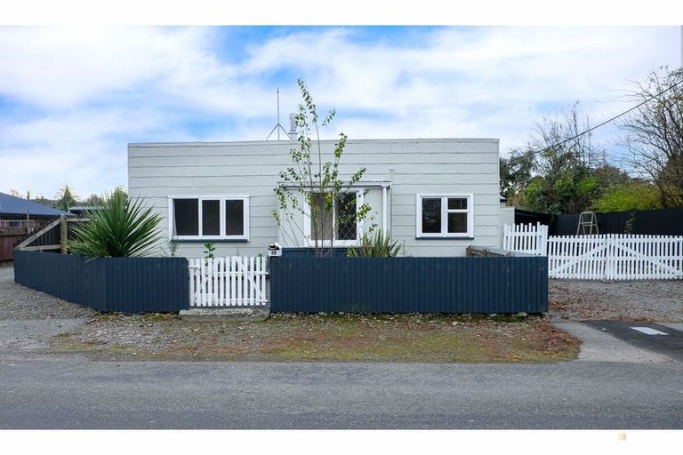 Photo of property in 29 South Terrace Road, Geraldine, 7930