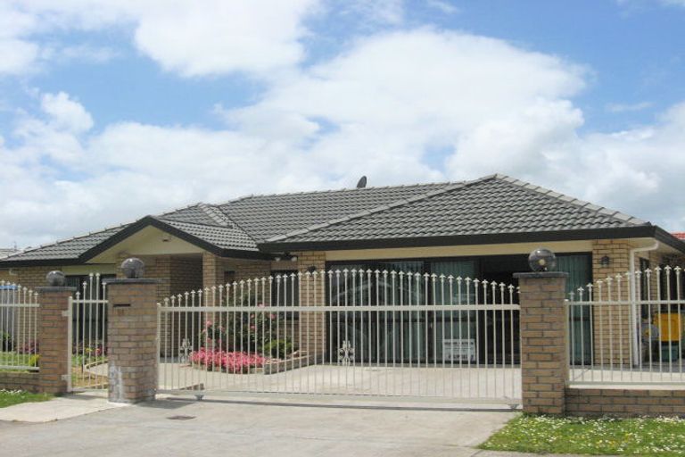 Photo of property in 54 Bellville Drive, Clendon Park, Auckland, 2103