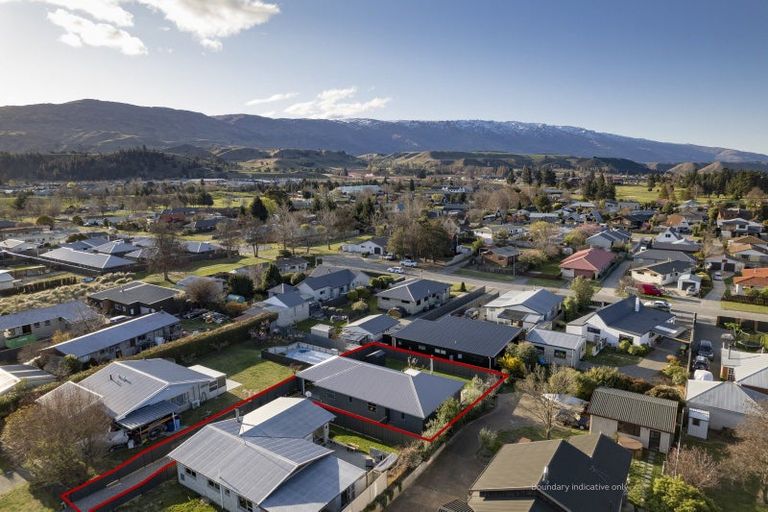 Photo of property in 8a Boyne Place, Cromwell, 9310