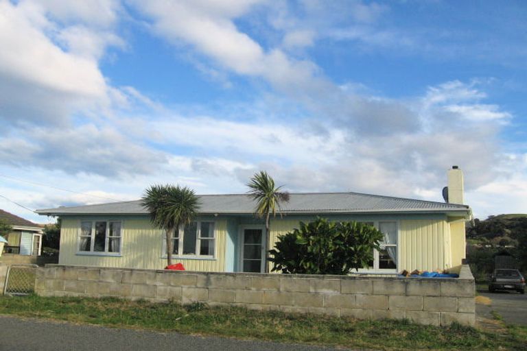 Photo of property in 24 Le Quesne Road, Bay View, Napier, 4104
