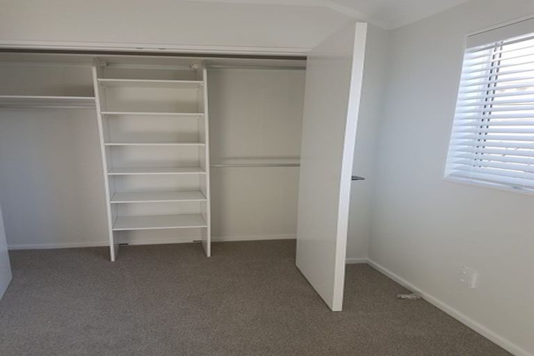 Photo of property in 87 Grant Road, Thorndon, Wellington, 6011