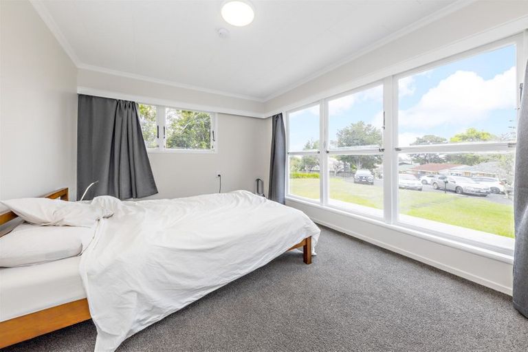 Photo of property in 140 Great South Road, Manurewa, Auckland, 2102
