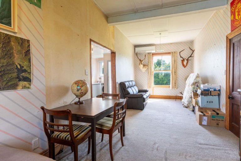 Photo of property in 65 Newman Road, Eketahuna, 4900