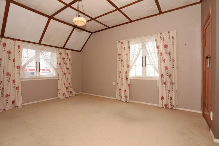 Photo of property in 160 Kimbolton Road, Feilding, 4702