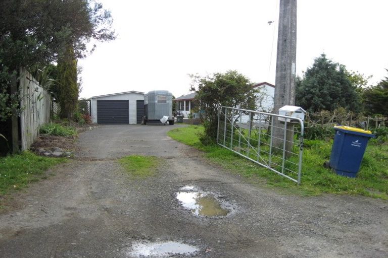 Photo of property in 7 Mamari Road, Whenuapai, Auckland, 0618