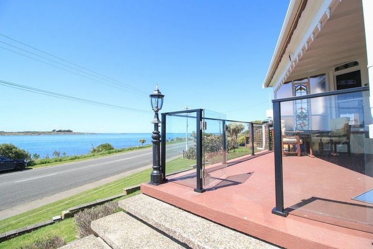 Photo of property in 160 Marine Parade, Bluff, 9814