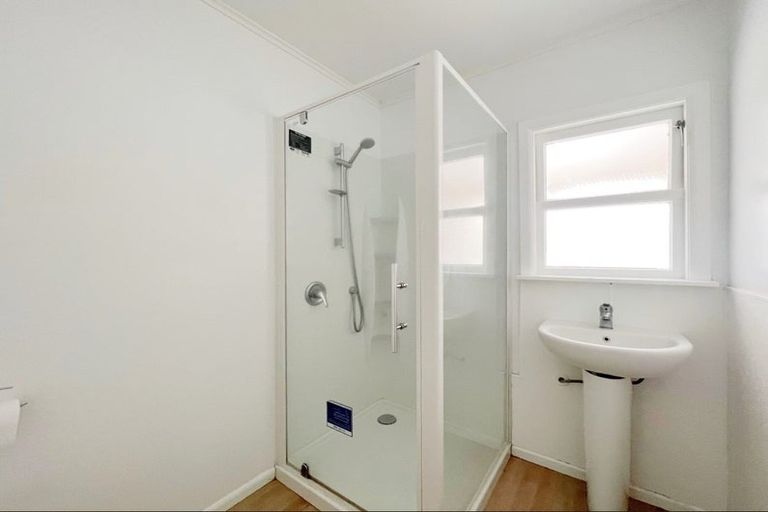 Photo of property in 1120 Heaphy Terrace, Fairfield, Hamilton, 3214