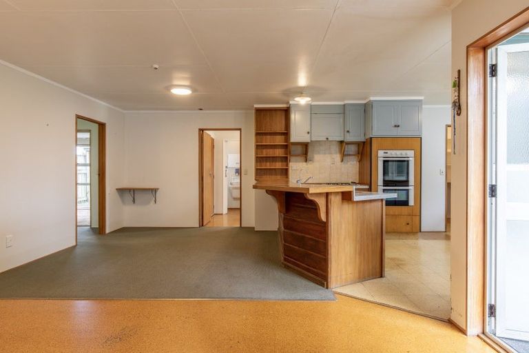 Photo of property in 25 Ranfurly Street, Dannevirke, 4930