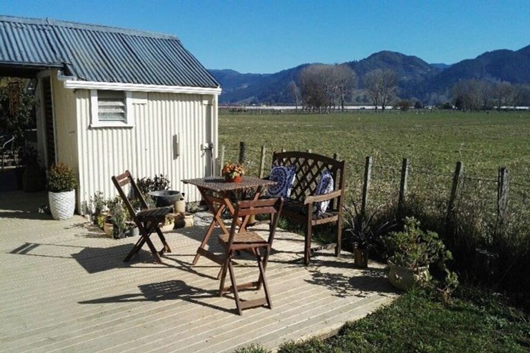 Photo of property in 25 School Road, Riwaka, Motueka, 7198
