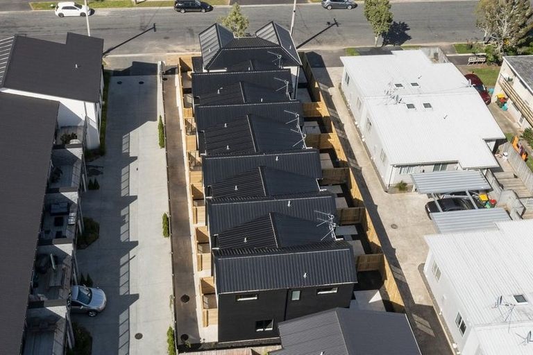 Photo of property in 7/12 Charlemont Street, Whitiora, Hamilton, 3200