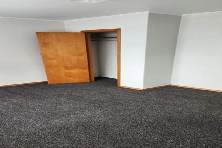 Photo of property in 16-18 Opie Place, Highbury, Palmerston North, 4412