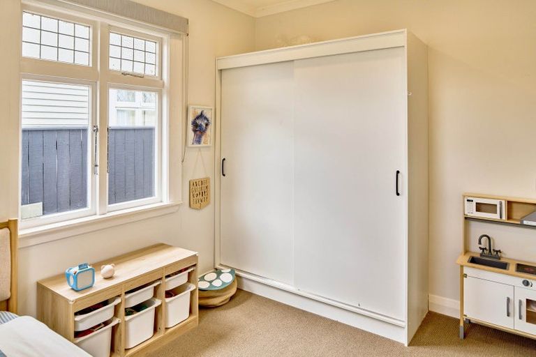 Photo of property in 1 Malone Road, Waterloo, Lower Hutt, 5011