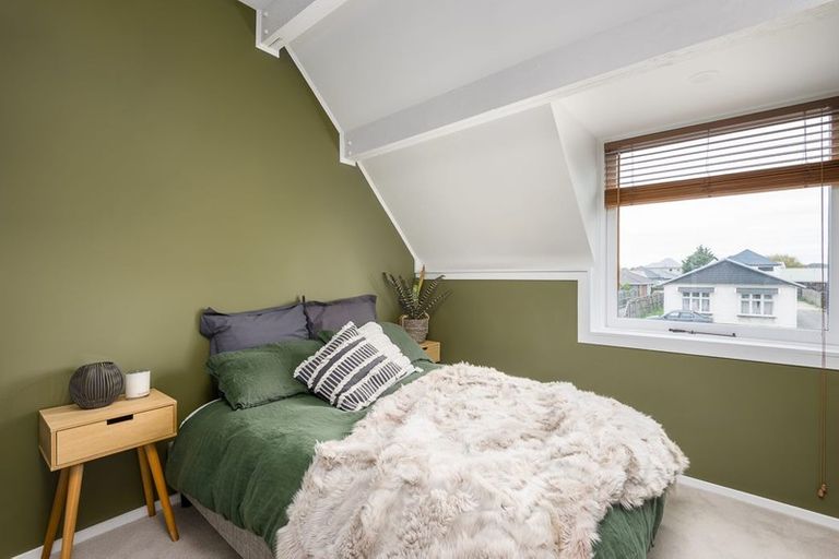 Photo of property in 2/62 Picton Avenue, Riccarton, Christchurch, 8011