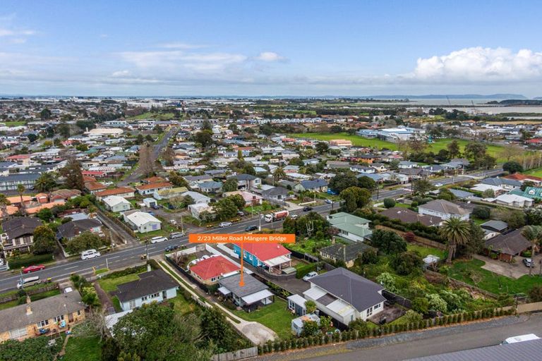 Photo of property in 2/23 Miller Road, Mangere Bridge, Auckland, 2022