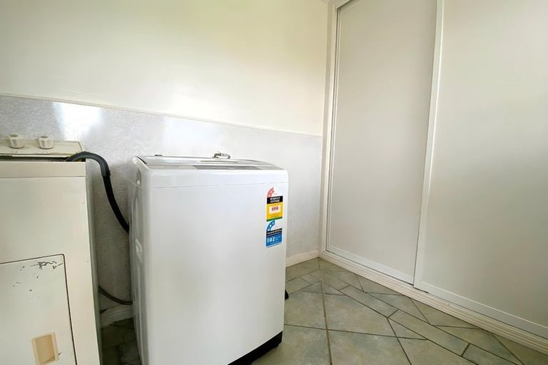 Photo of property in 24 Buckingham Crescent, Manukau, Auckland, 2025