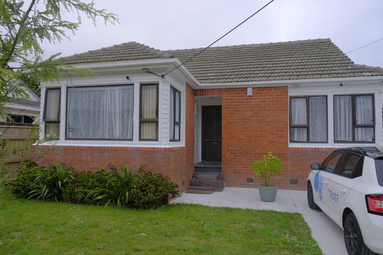 Photo of property in 36 Reynolds Street, Taita, Lower Hutt, 5011