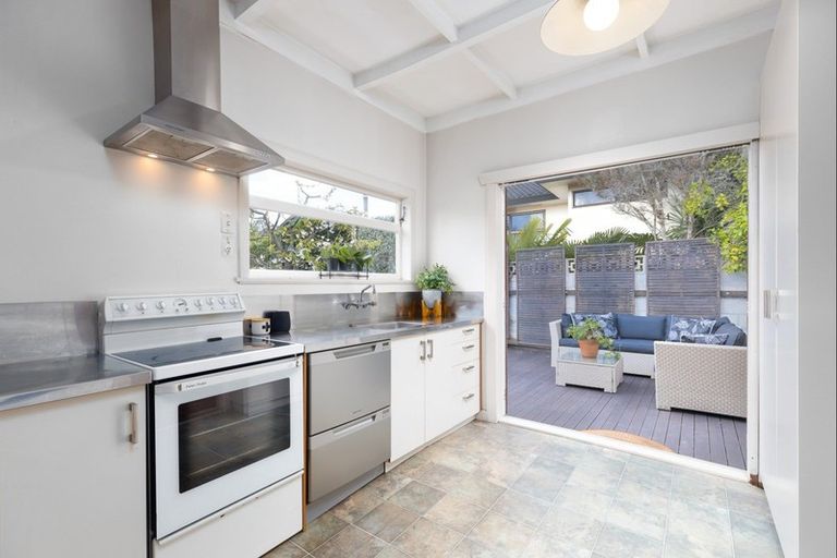 Photo of property in 17a Brougham Street, Nelson South, Nelson, 7010