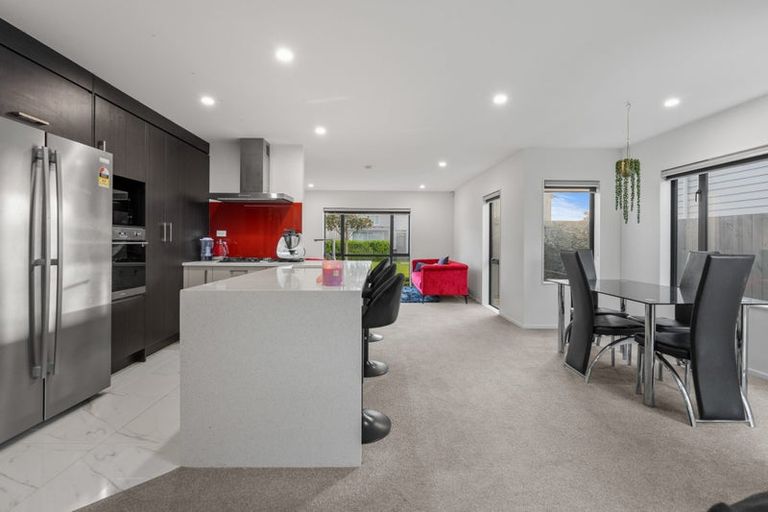 Photo of property in 7 Treestump Road, Takanini, 2112