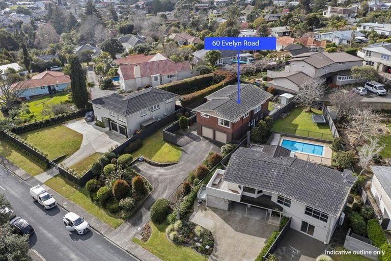 Photo of property in 60 Evelyn Road, Cockle Bay, Auckland, 2014