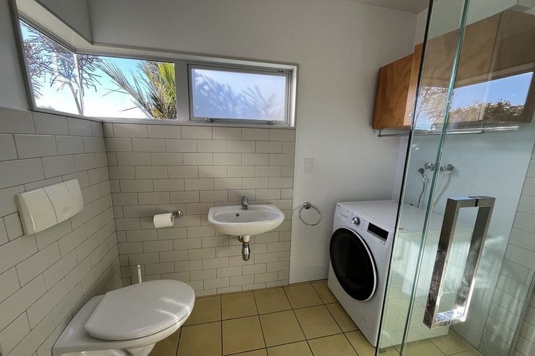 Photo of property in 23 Maarama Crescent, Aro Valley, Wellington, 6021