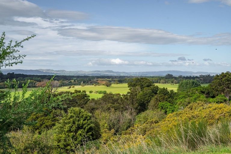 Photo of property in 104 Bucks Road, Tauwharenikau, Featherston, 5773