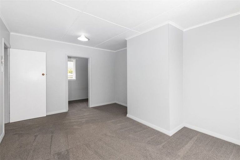 Photo of property in 27 Henderson Street, Riversdale, Blenheim, 7201