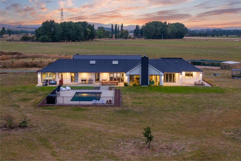 Photo of property in 20 Britton Avenue, Morison Bush, Greytown, 5794