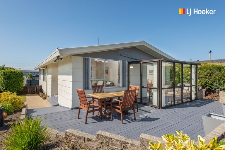 Photo of property in 29 Estuary Crescent, Fairfield, Dunedin, 9018
