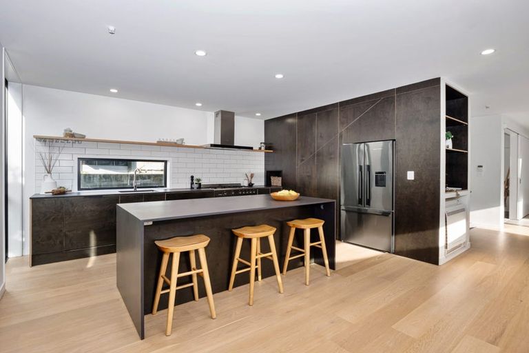 Photo of property in 347b Oceanbeach Road, Mount Maunganui, 3116