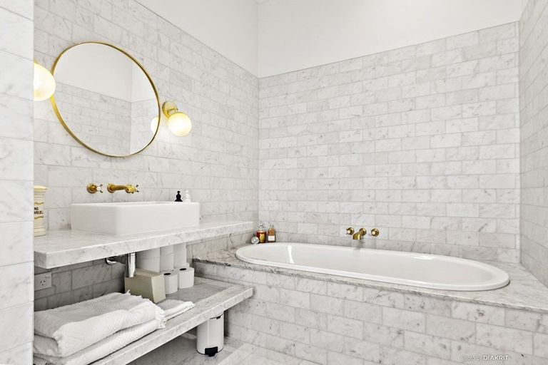 Photo of property in 46 Hobson Street, Thorndon, Wellington, 6011