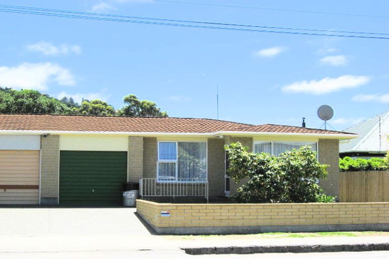 Photo of property in 1/6 Clark Street, Sumner, Christchurch, 8081