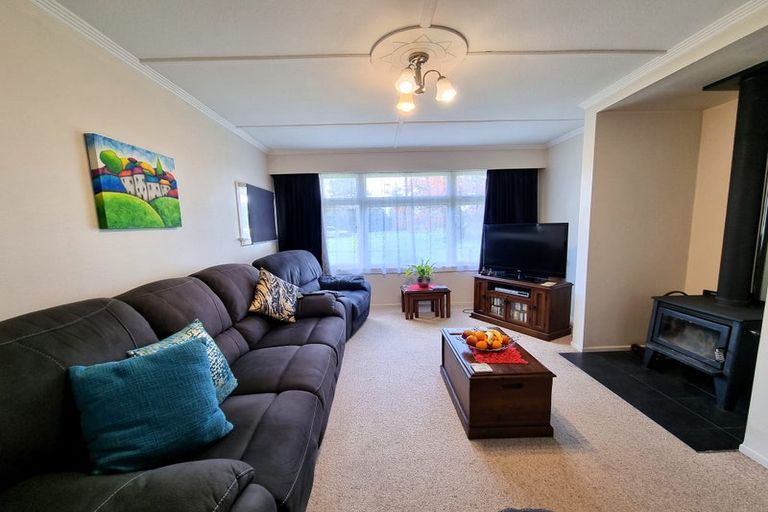 Photo of property in 1063 Riverton Otautau Road, Gropers Bush, Riverton, 9883