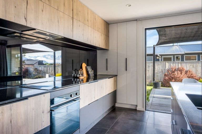 Photo of property in 251 Aubrey Road, Wanaka, 9305