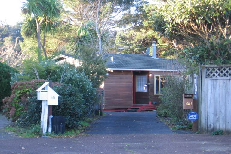Photo of property in 40 Redlands Grove, Swanson, Auckland, 0612