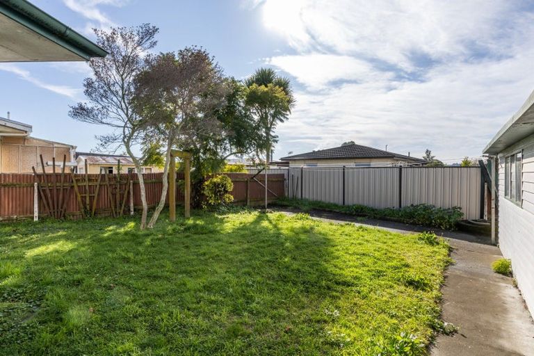 Photo of property in 22 Guildford Street, Tamatea, Napier, 4112